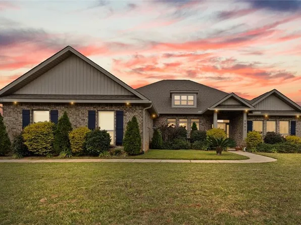 9002 Amelia Dr, Mobile, AL 36695