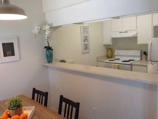 2nd image of 6408 Burns St