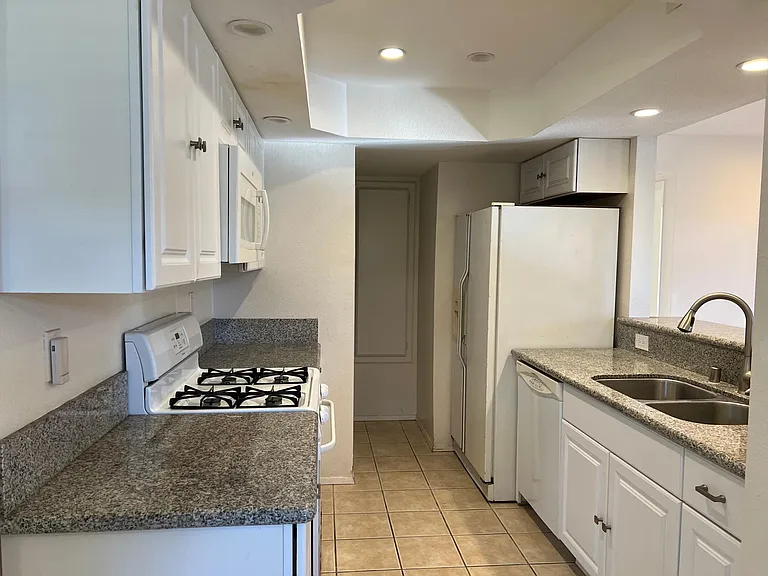 9444 Twin Trails Dr #103 — Photo 12