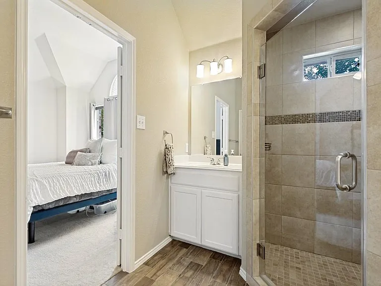 7901 Stonehaven Ln — Photo 11