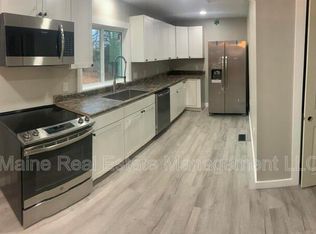 1589 State St, Bangor, ME 04401