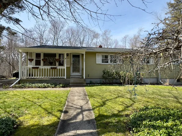 157 Pettipaug Road, Westbrook, CT 06498