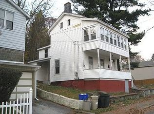 30 Du Bois Ave, Poughkeepsie, NY 12601