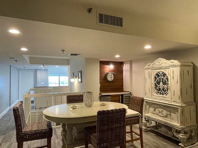 355 S Ocean Dr #807 — Photo 7