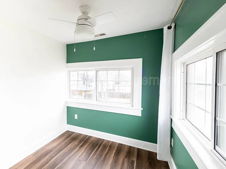 2901 N Talbott St — Photo 17
