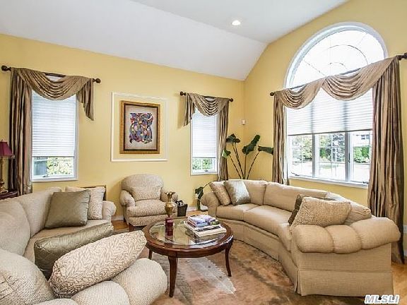 3rd image of 23 Jagger Ct
