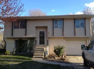 23705 Walnut Cir, Waterloo, NE 68069