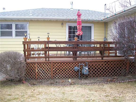 2nd image of 1525 Saint Johns Ave