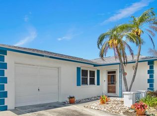 16008 Redington Dr, Redington Beach, FL 33708