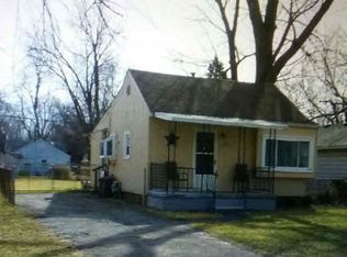 1231 Vineyard Dr, Monroe, MI 48161