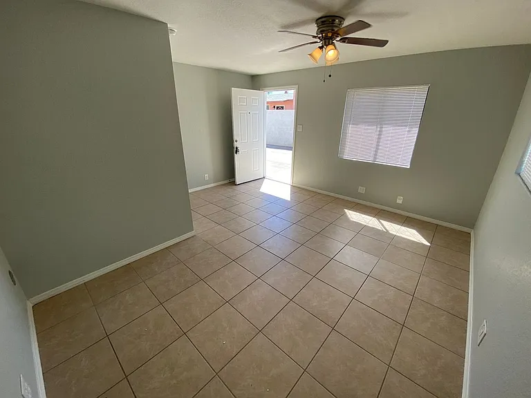 1417 Chestnut St — Photo 10