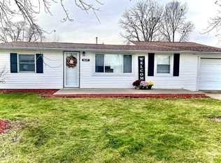 7406 Mildred Rd, Machesney Park, IL