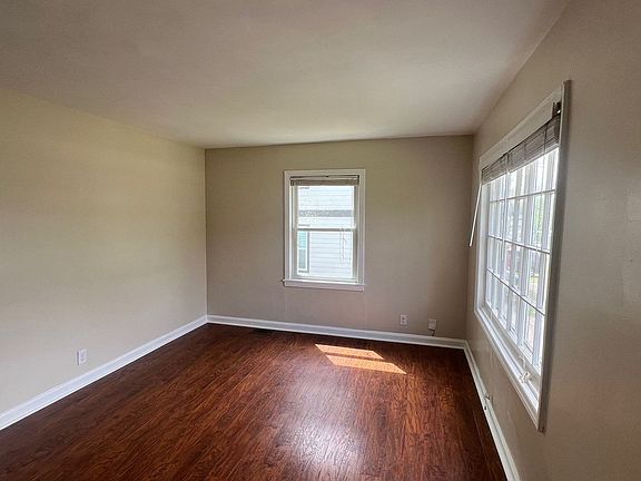 5th image of 625 N 9th St