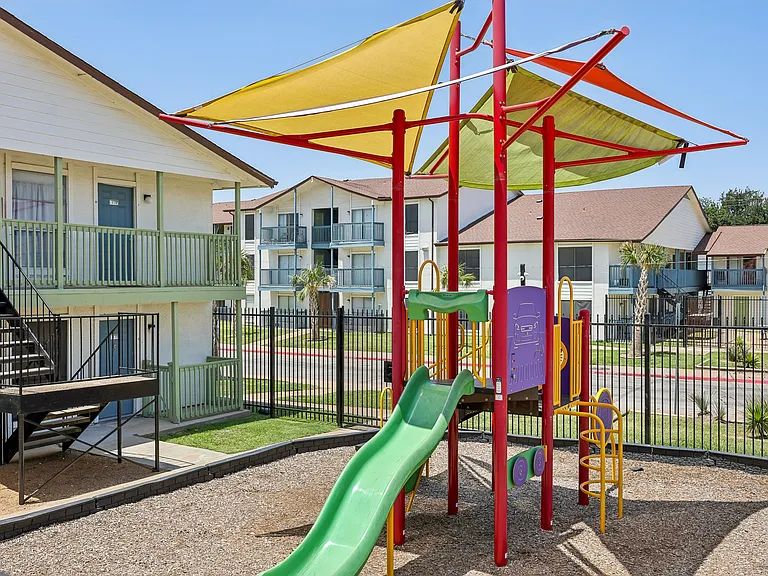 The Milo Apartments — Photo 25