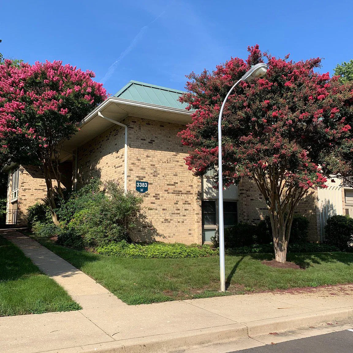 2 bed, 1.5 bath, 1308 sqft, $2,250 — Photo 1