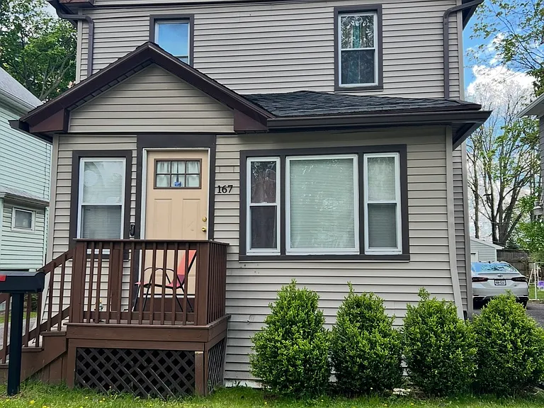 167 Barton St — Photo 1