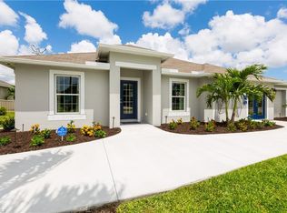 631 SW 12th Ter, Cape Coral, FL 33991