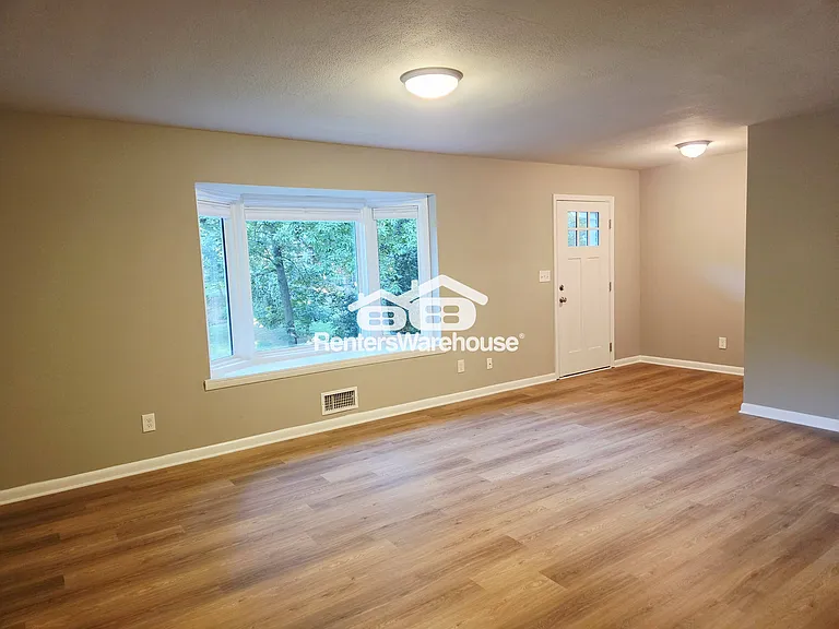 36 Hunting Creek Dr — Photo 7