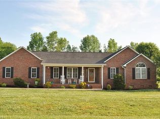 105 S Hazelwood Dr, Mocksville, NC 27028
