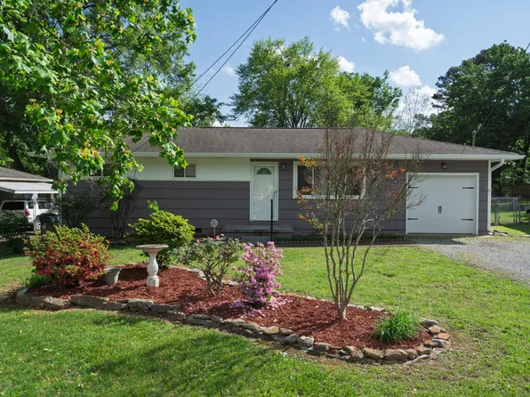5330 Spriggs St, Chattanooga, TN 37412
