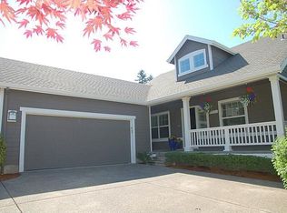 11582 SW Tallwood Dr, Tigard, OR 97223