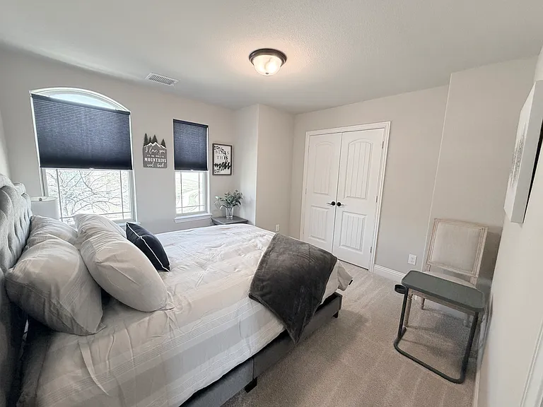 305 Tottenham Ct — Photo 15