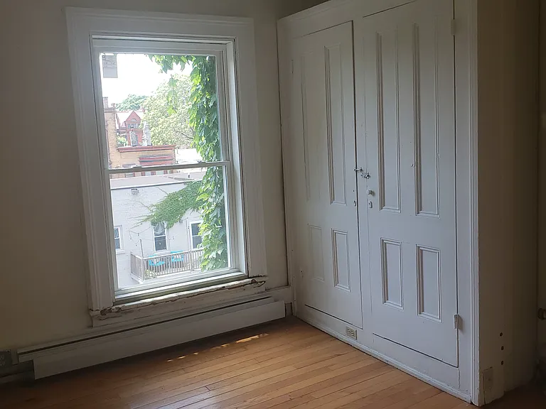 184 Washington Ave #3B — Photo 3