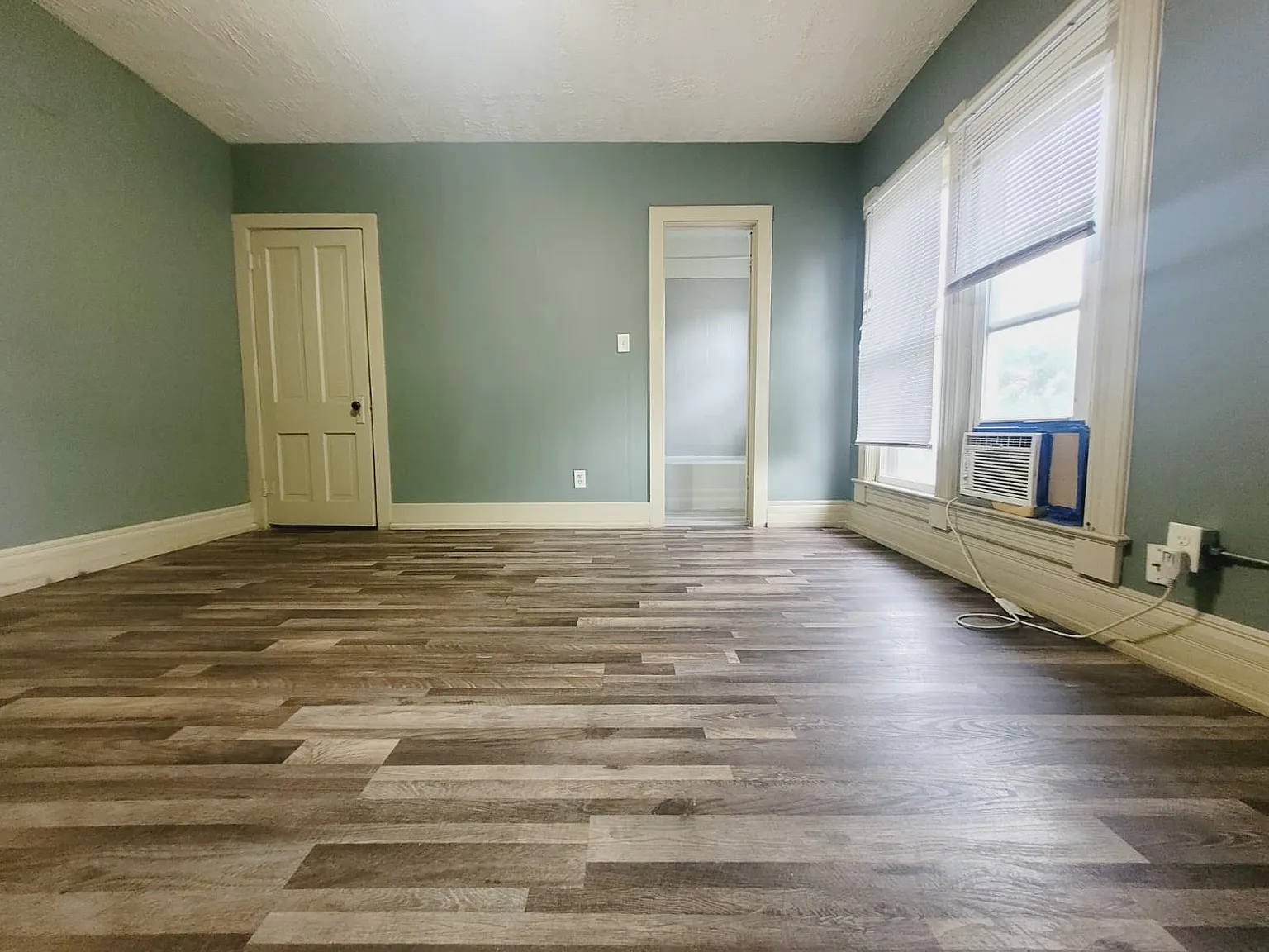 1 bed, $800 — Photo 2