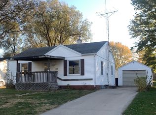 205 N Dewey St, Osceola, IA 50213
