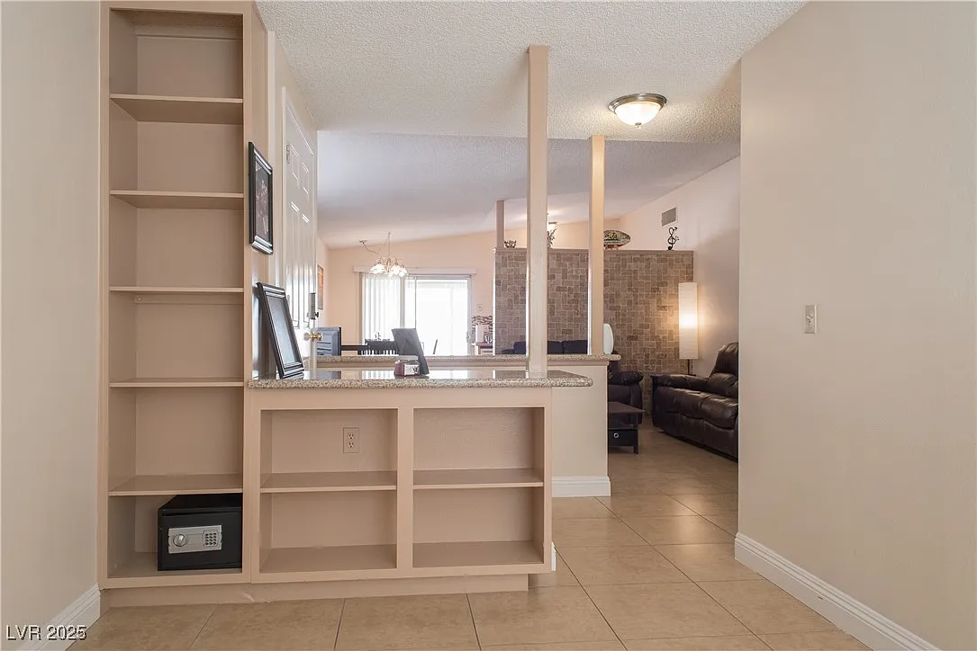 2 bed, 2.0 bath, 1068 sqft, $3,195 — Photo 3