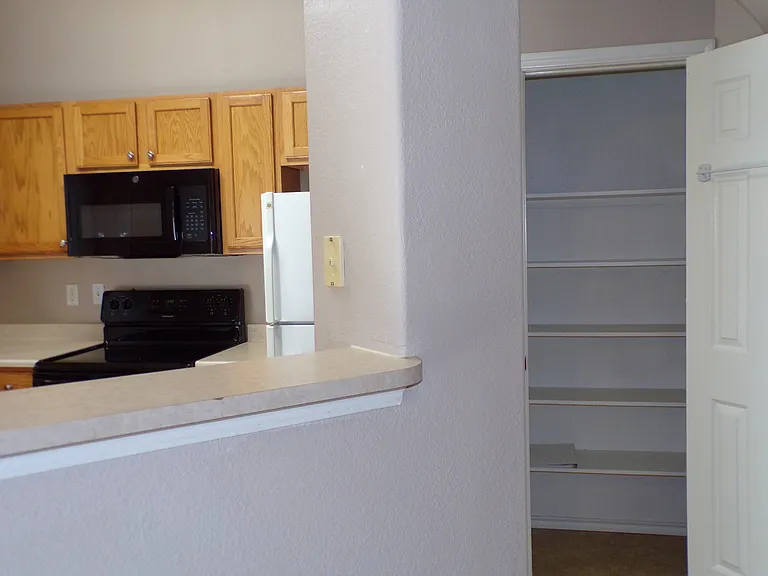 3815 Riviera Grv #101 — Photo 5