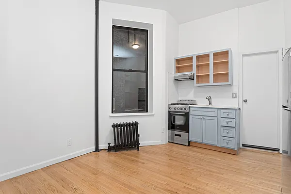 Rented by Douglas Elliman | media 6