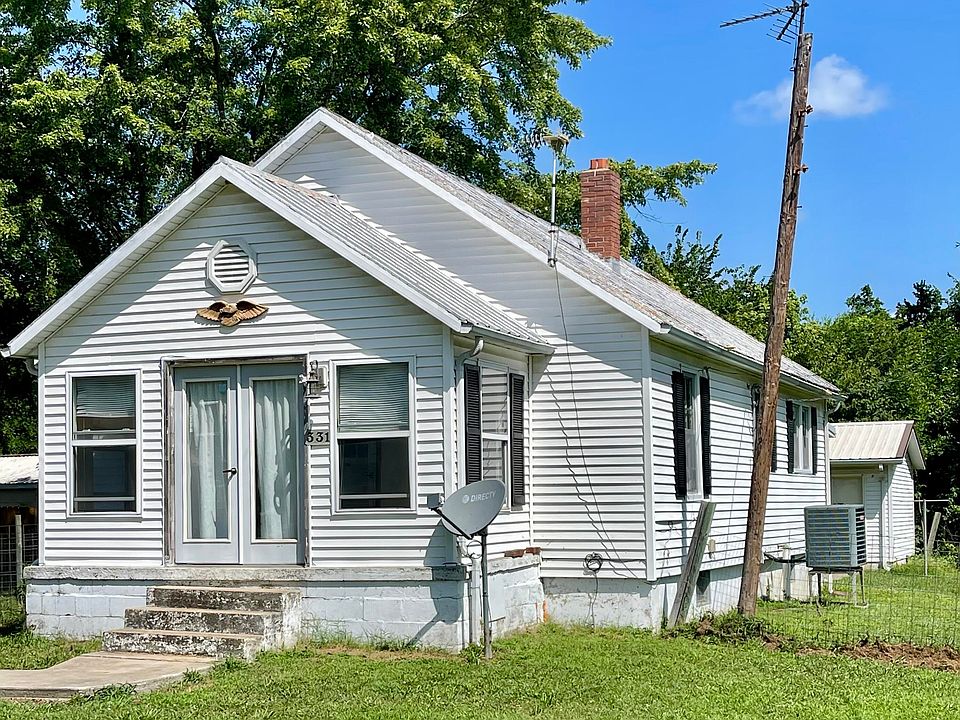 1st image of 331 E Missouri Ave