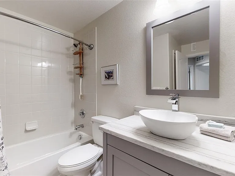 11331 Xavier Dr #103 — Photo 12