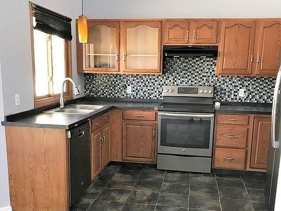 2nd image of 6205 N 51st St