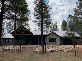 2971 Constellation Ln, Overgaard, AZ 85933