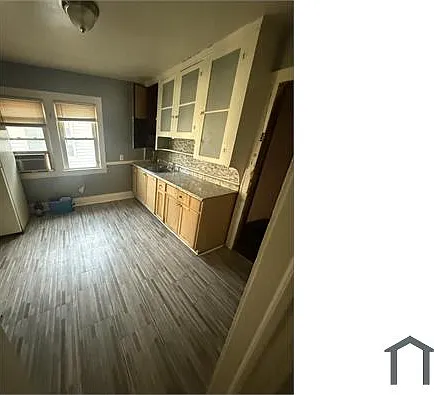 2 bed, $1,000 — Photo 4