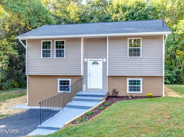 3300 Kendallmac Ln, Knoxville, TN 37931
