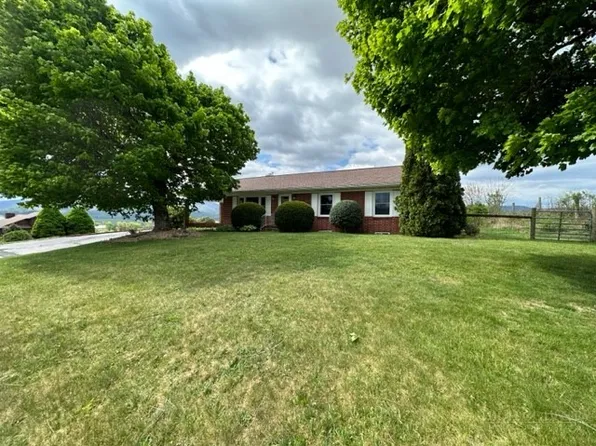 1083 Comers Rock Rd. Road, Elk Creek, VA 24326