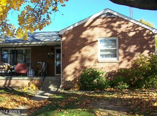 908 Pine Ave, Frederick, MD 21701