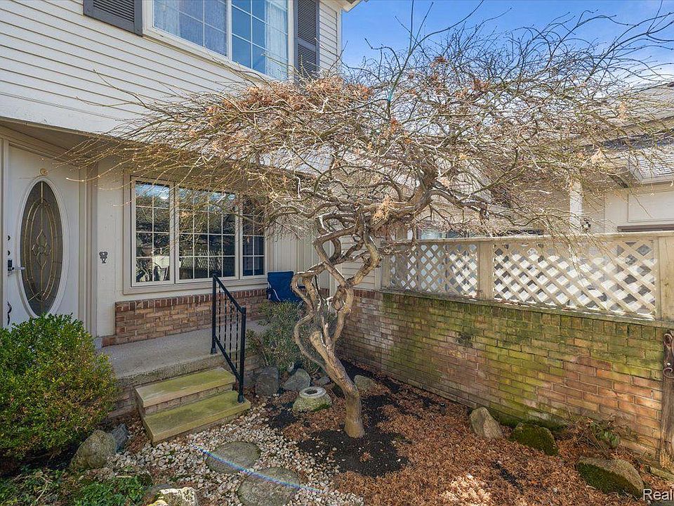 6906 Pebblecreek Woods Dr West - 131240e32a8417adb4faa81734844a76 Cc Ft 960