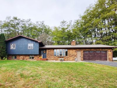 W8938 State Road 82, Elroy, WI, 53929