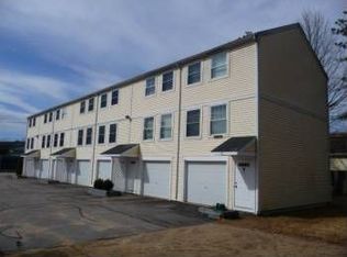 26 Lowell St APT G, Rochester, NH 03867