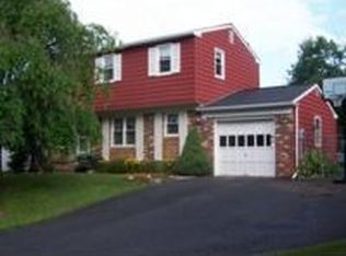 171 Young Ave, Coopersburg, PA