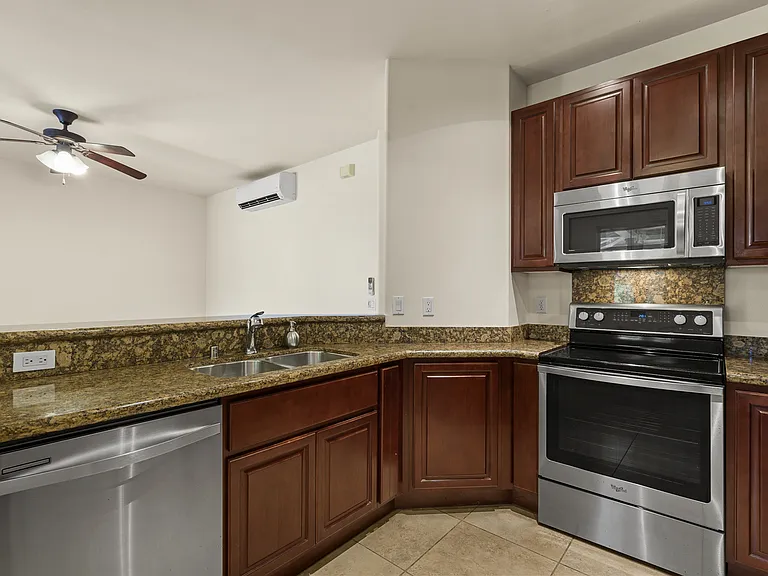 23 One Hali Ln #LANE8-202 — Photo 7
