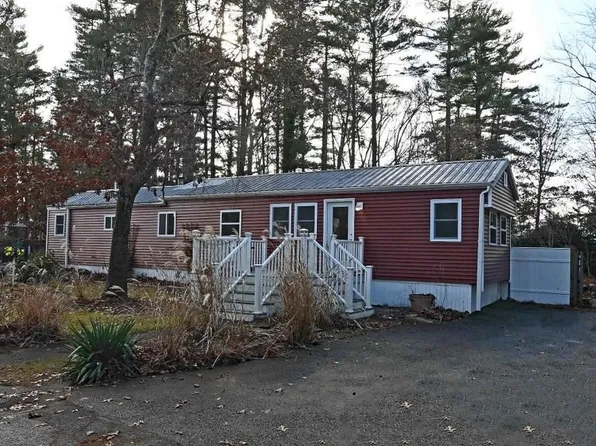 7 Siesta Dr, Wareham, MA 02571