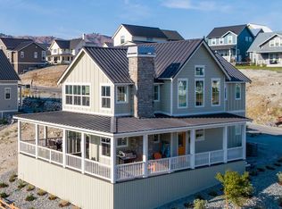 203 Bobcat Ln, Chelan, WA 98816