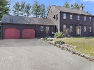 12 Pinegrove Rd, Hingham, MA 02043