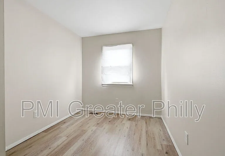 1523 W Cheltenham Ave — Photo 19