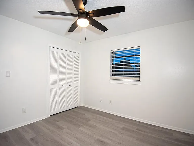 6440 Greylynne St — Photo 33